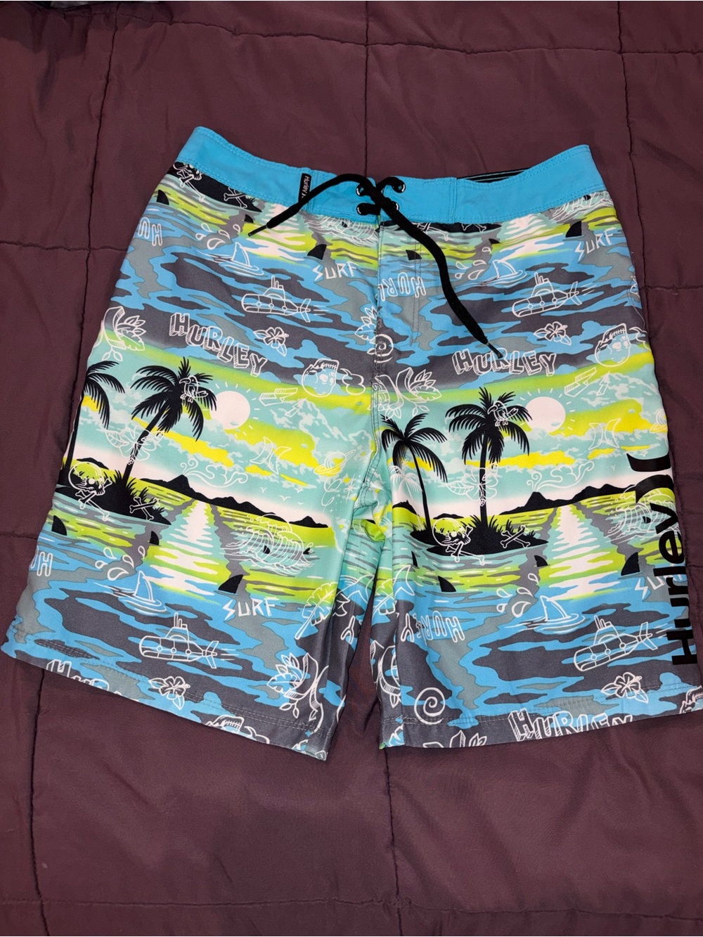Hurley Blue, Yellow & Green Tropical Boys Boardshorts Size 14